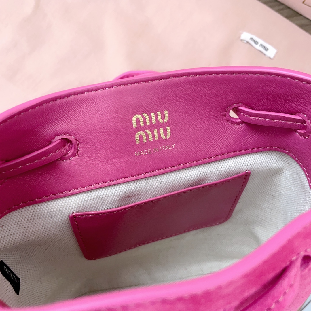 Miu Miu  01999