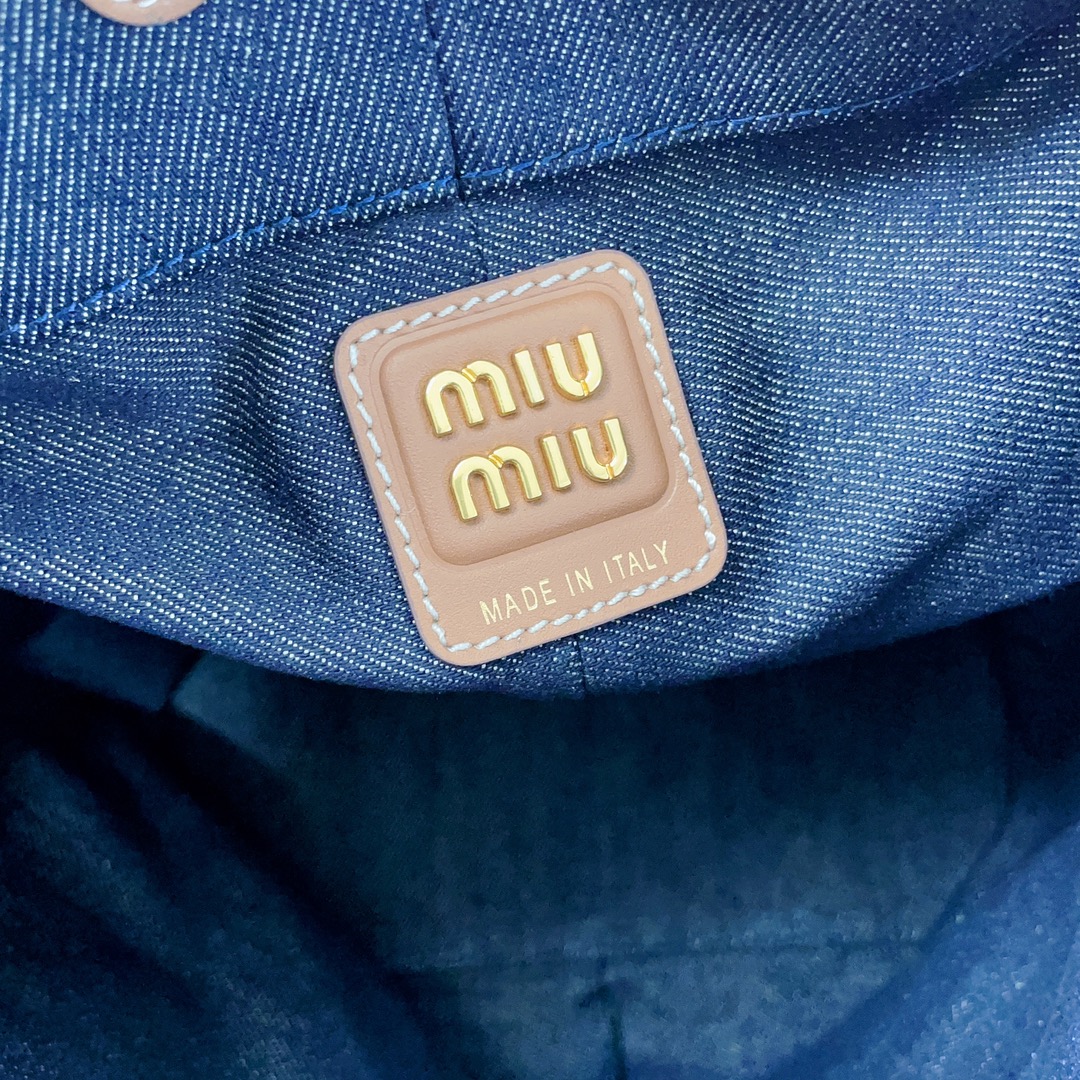 Miu Miu 02099