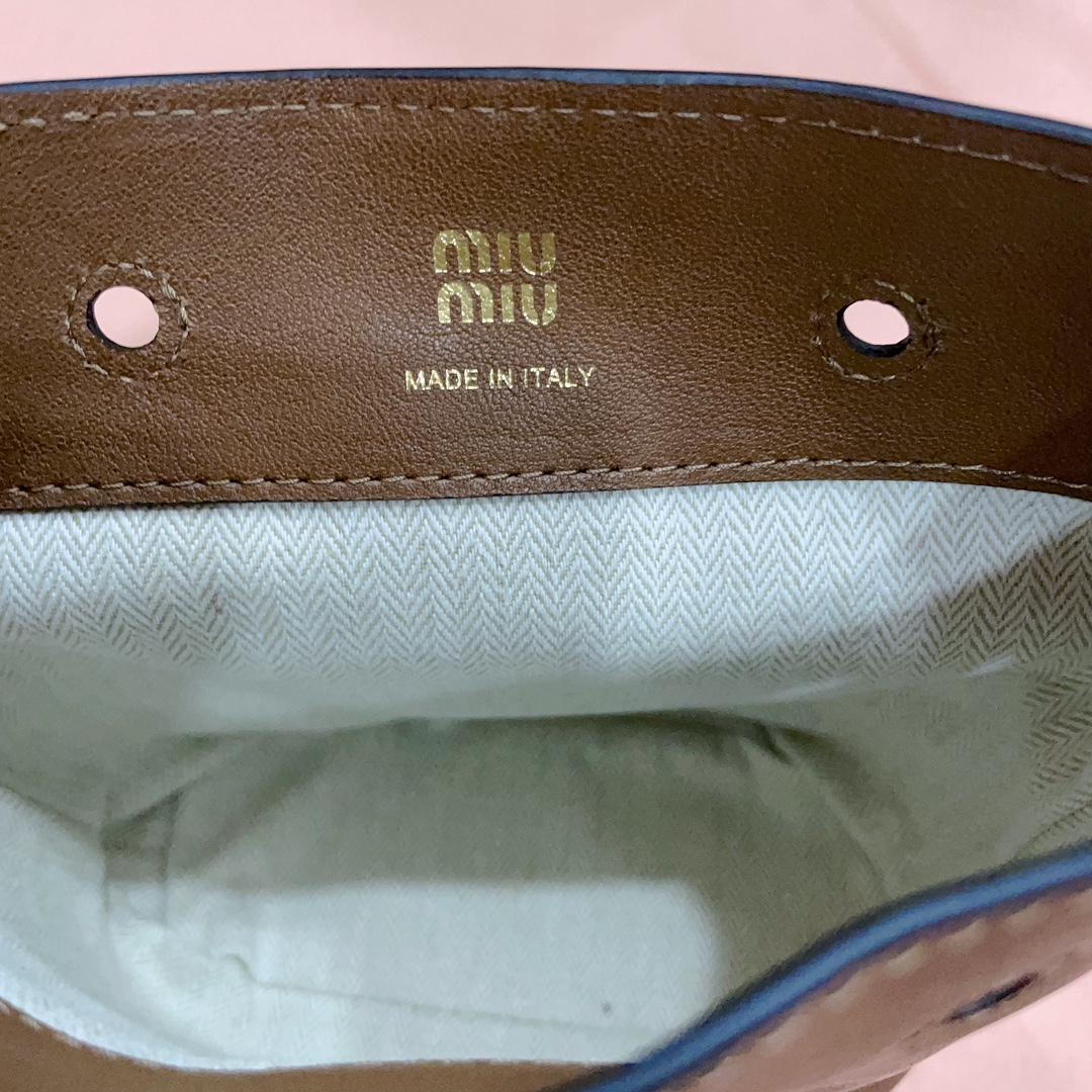 Miu Miu 02339