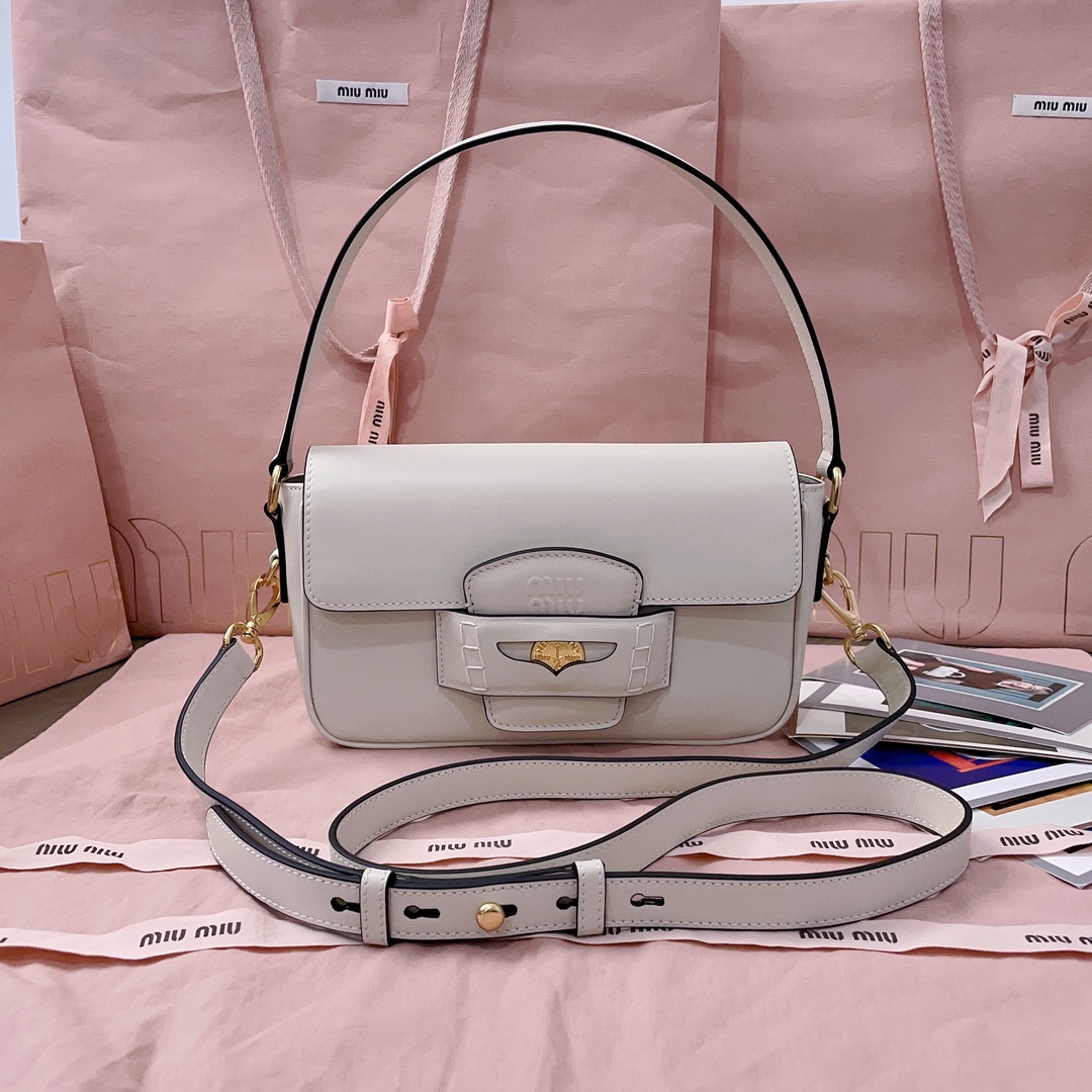 Miu Miu Leather Penny Shoulder Bag |  Miu Miu 02379