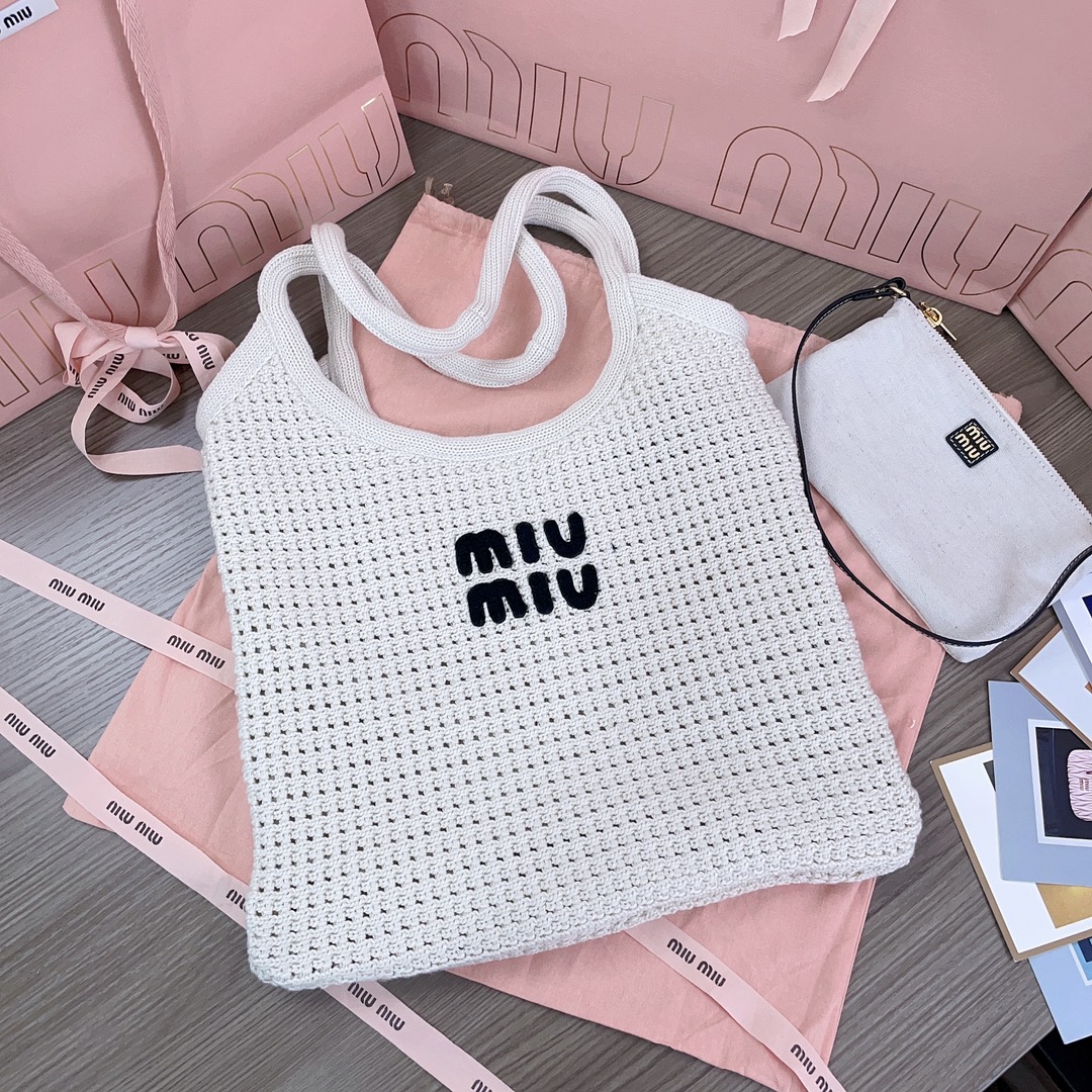 Miu Miu 02669