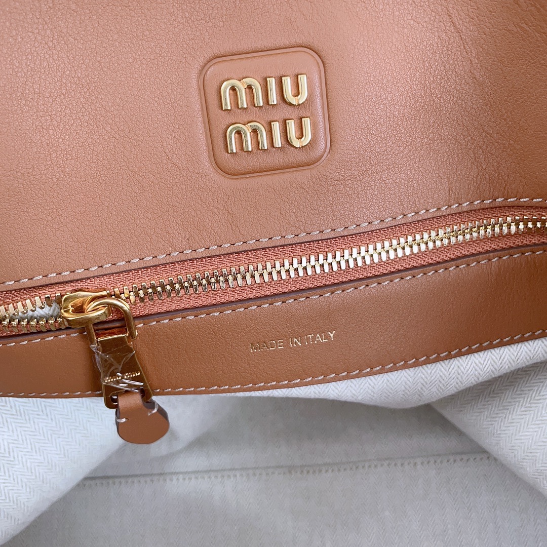 Miu Miu 02679