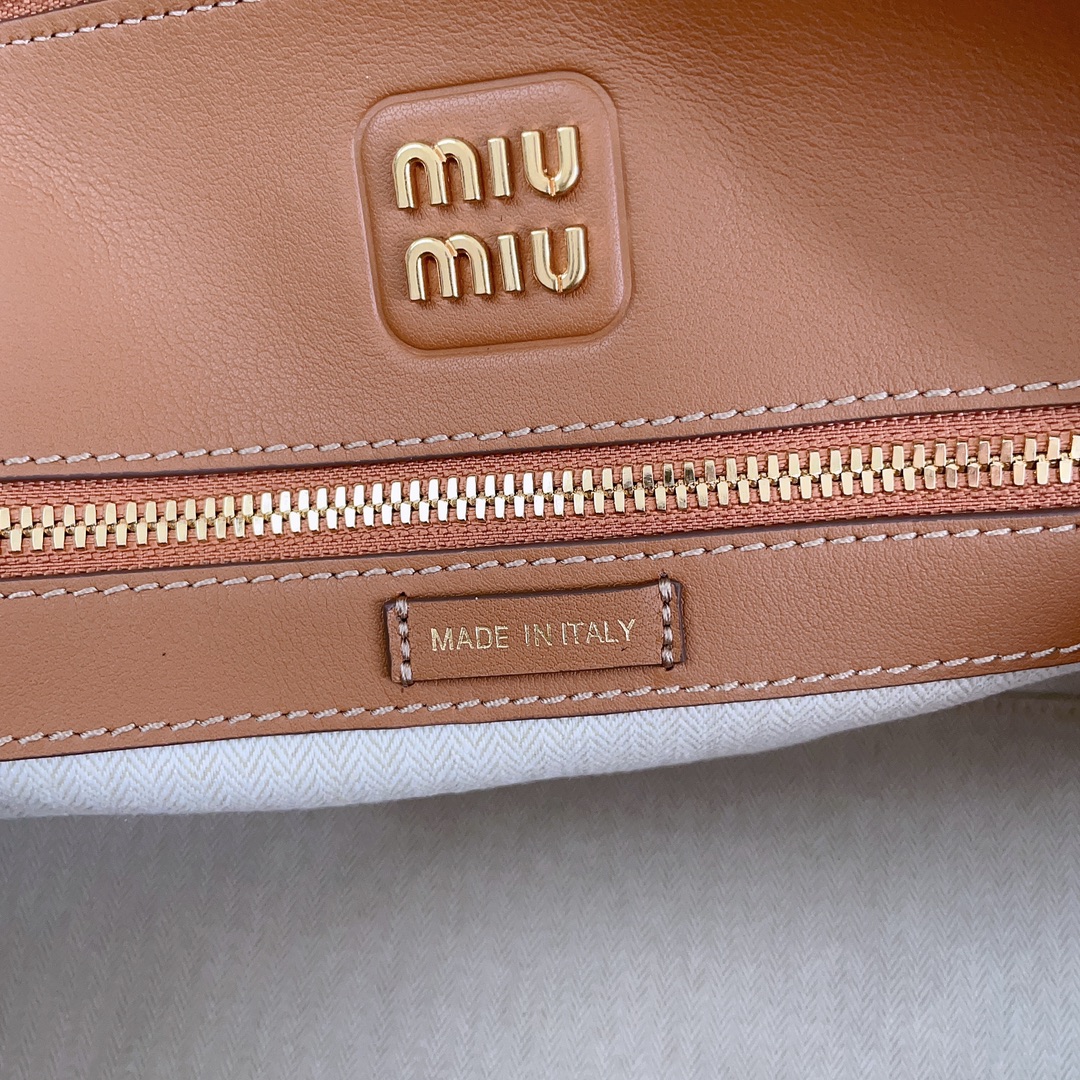 Miu Miu 02707