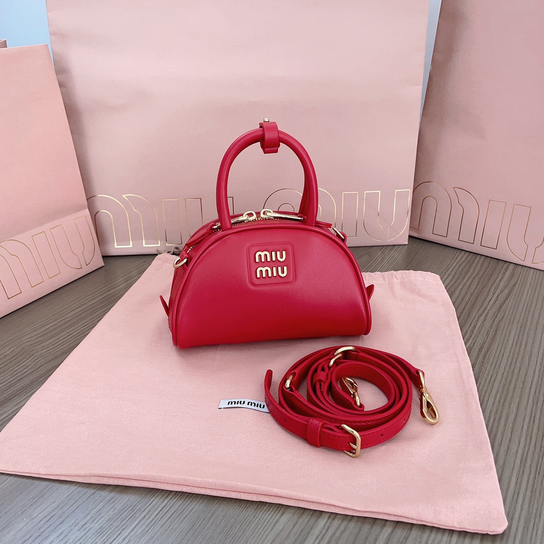 Miu Miu Leather Top-Handle Bag – Red |