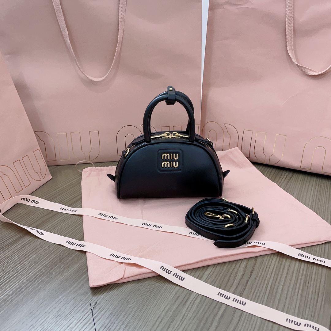 MIU MIU Soft Calf Small Top Handle Bag Black 1613847 |
