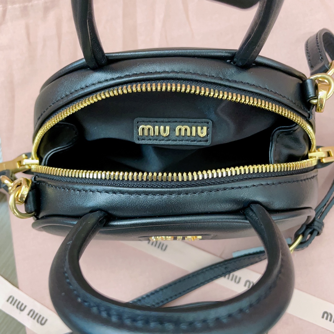 Miu Miu 02829