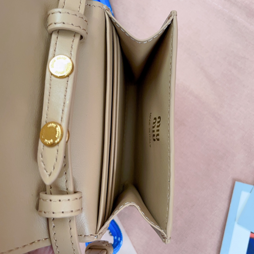 Miu Miu 03009