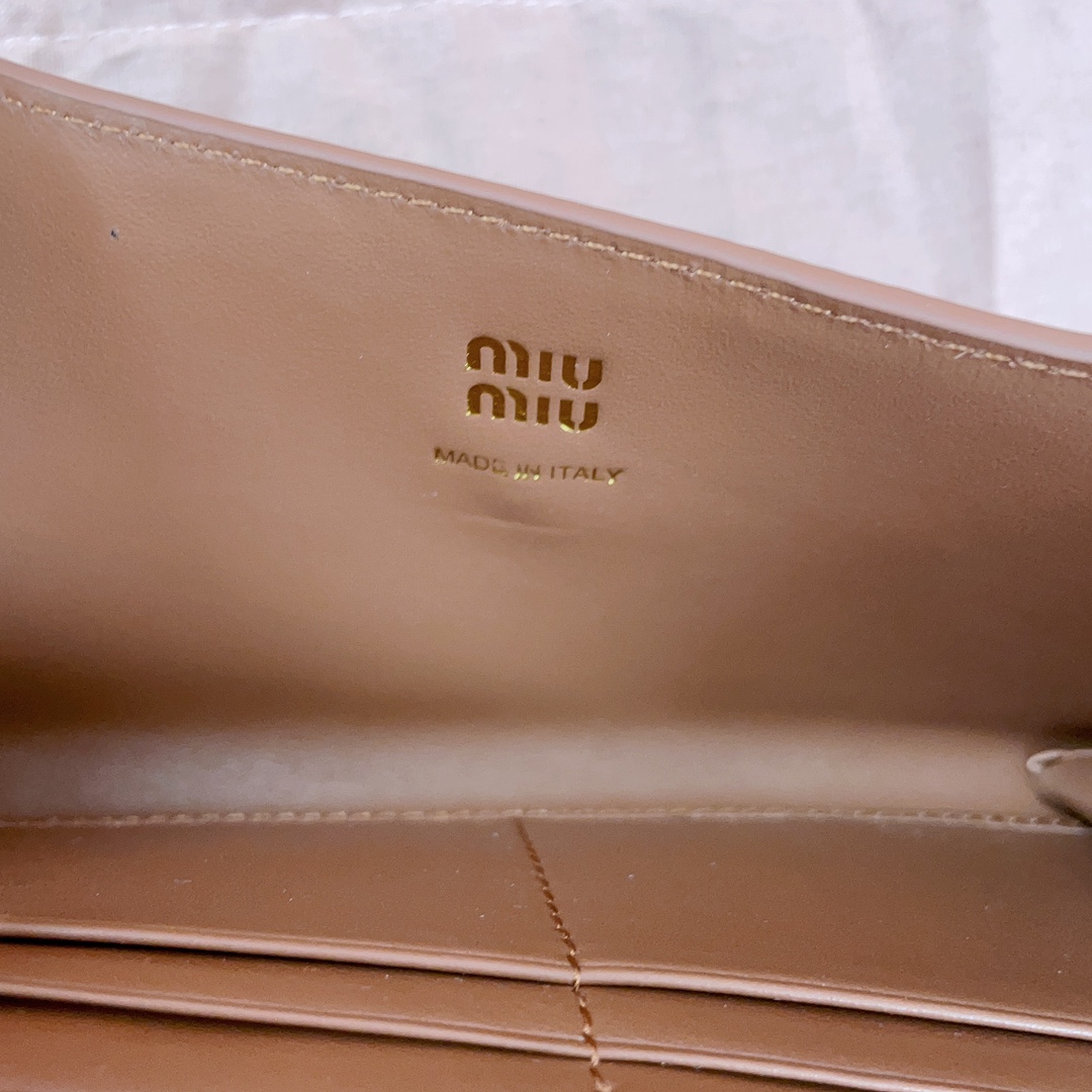 Miu Miu 03049