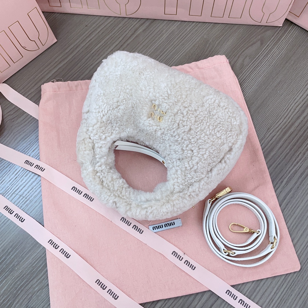 Miu Miu 03069