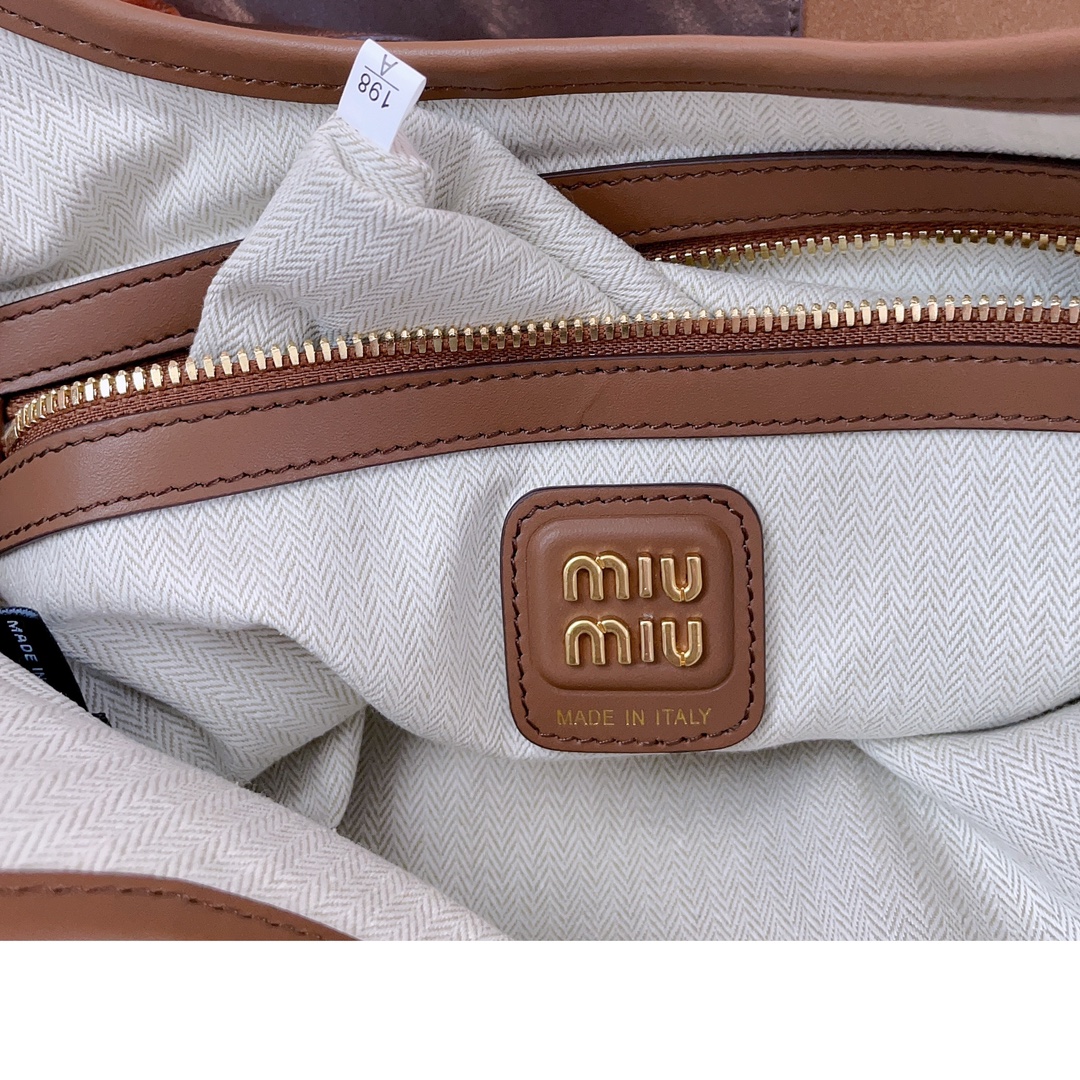 Miu Miu 03279