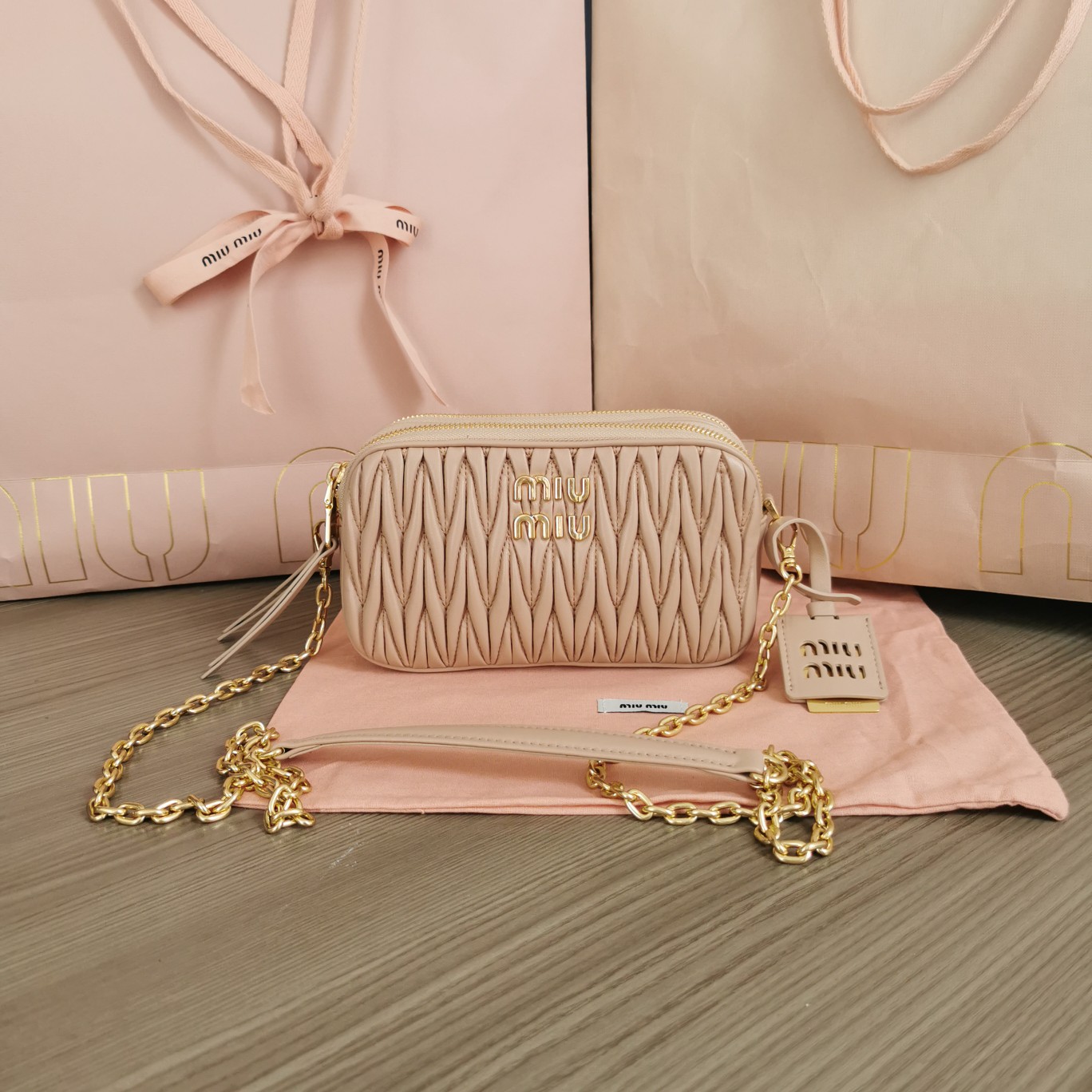 Miu Miu Pre-Owned 2020-2024 Matelassé Shoulder Bag | Pink