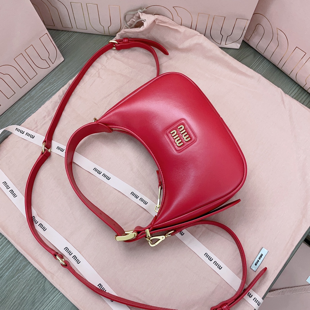 Miu Miu 03649