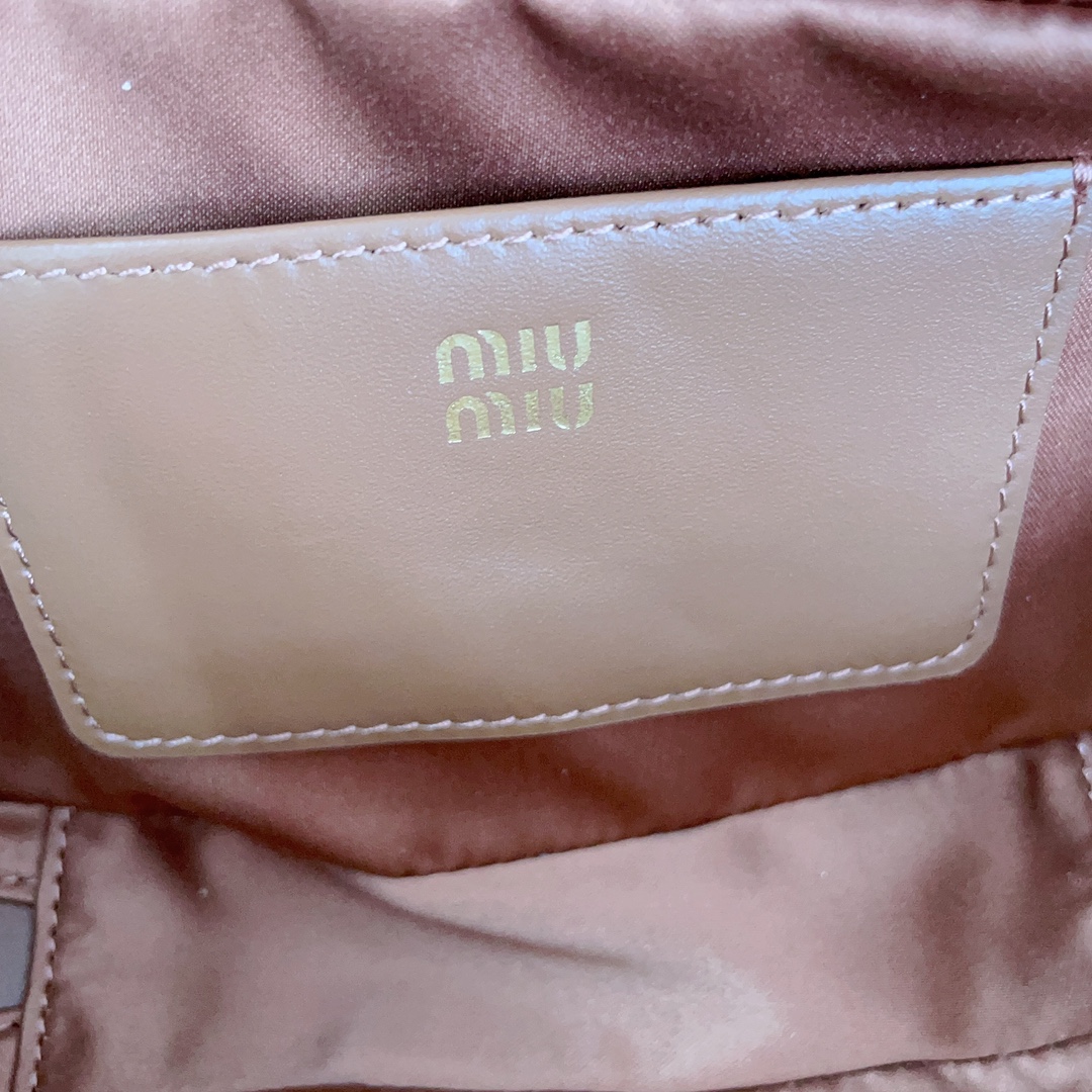 Miu Miu 03709