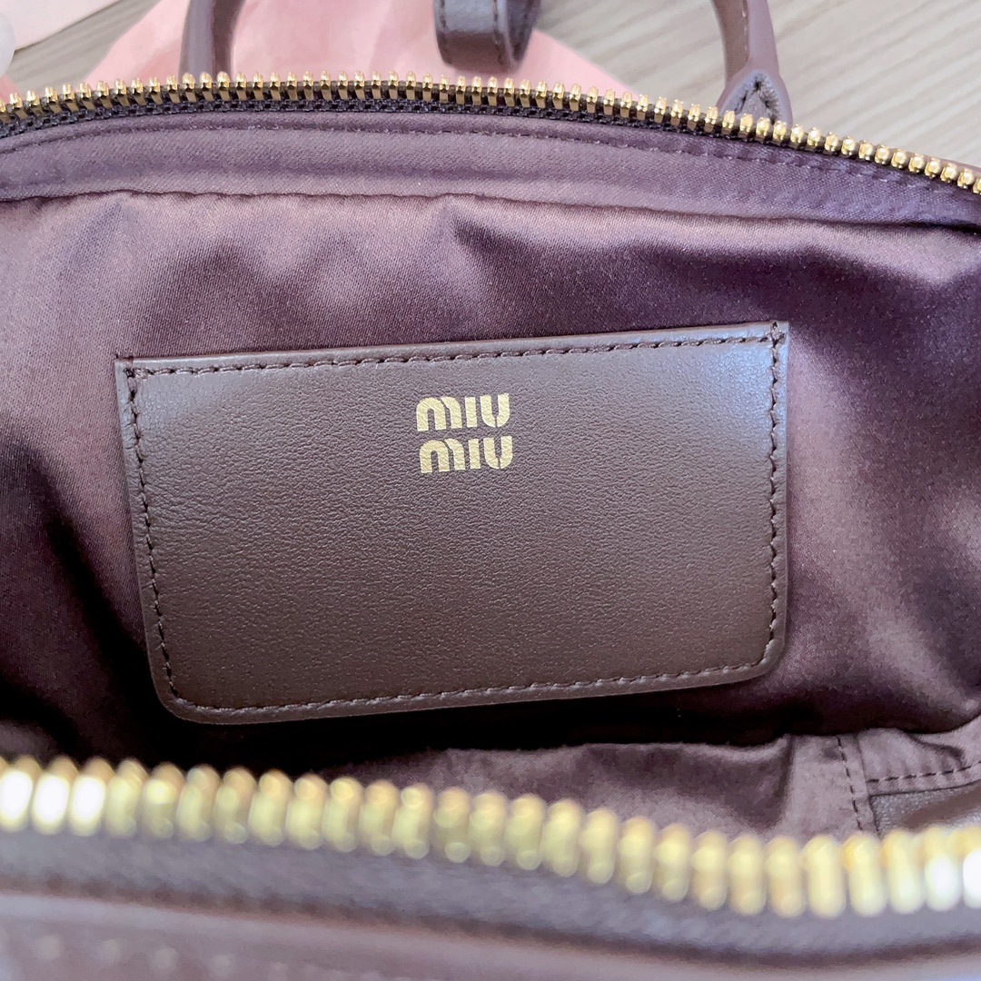 Miu Miu 03769