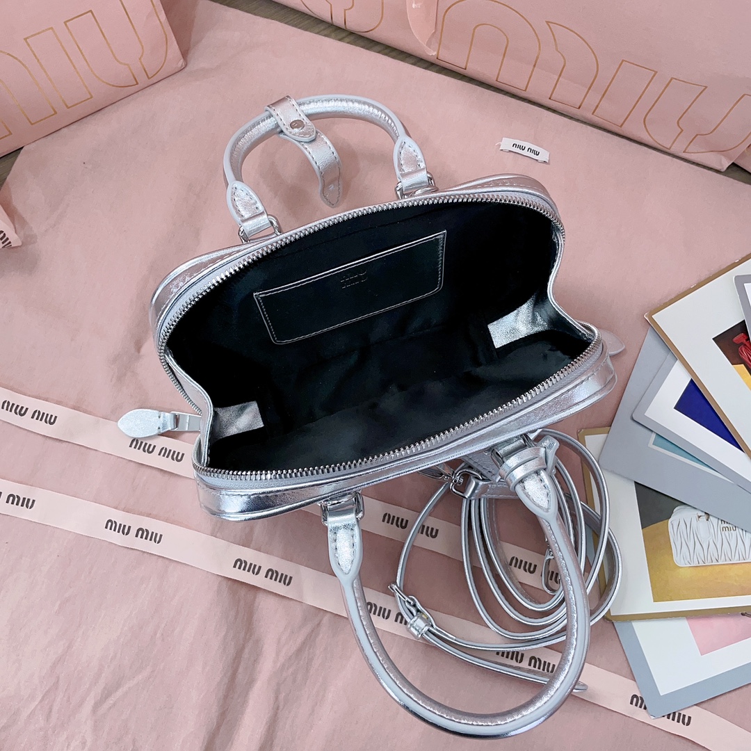 Miu Miu 03838