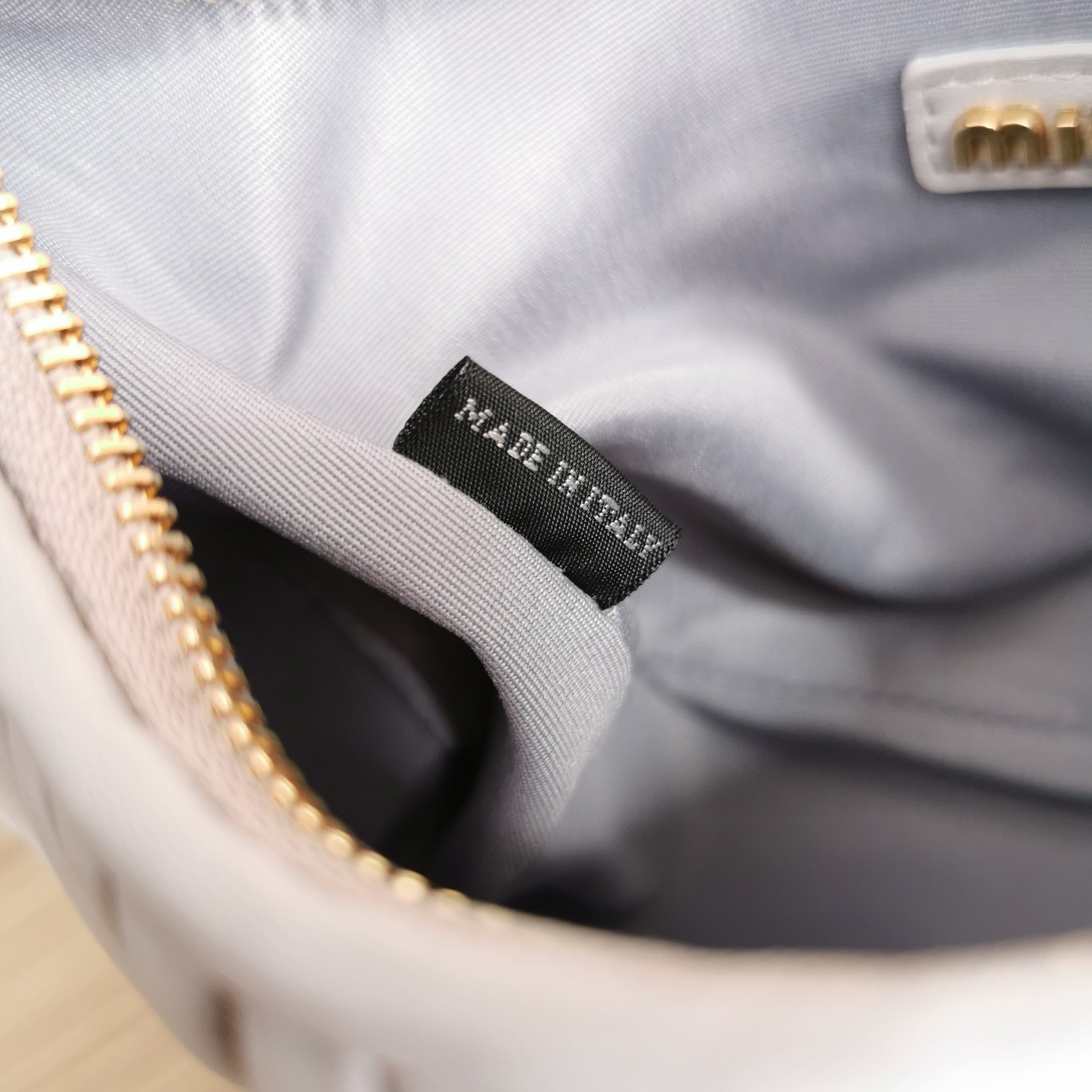 Miu Miu 03879