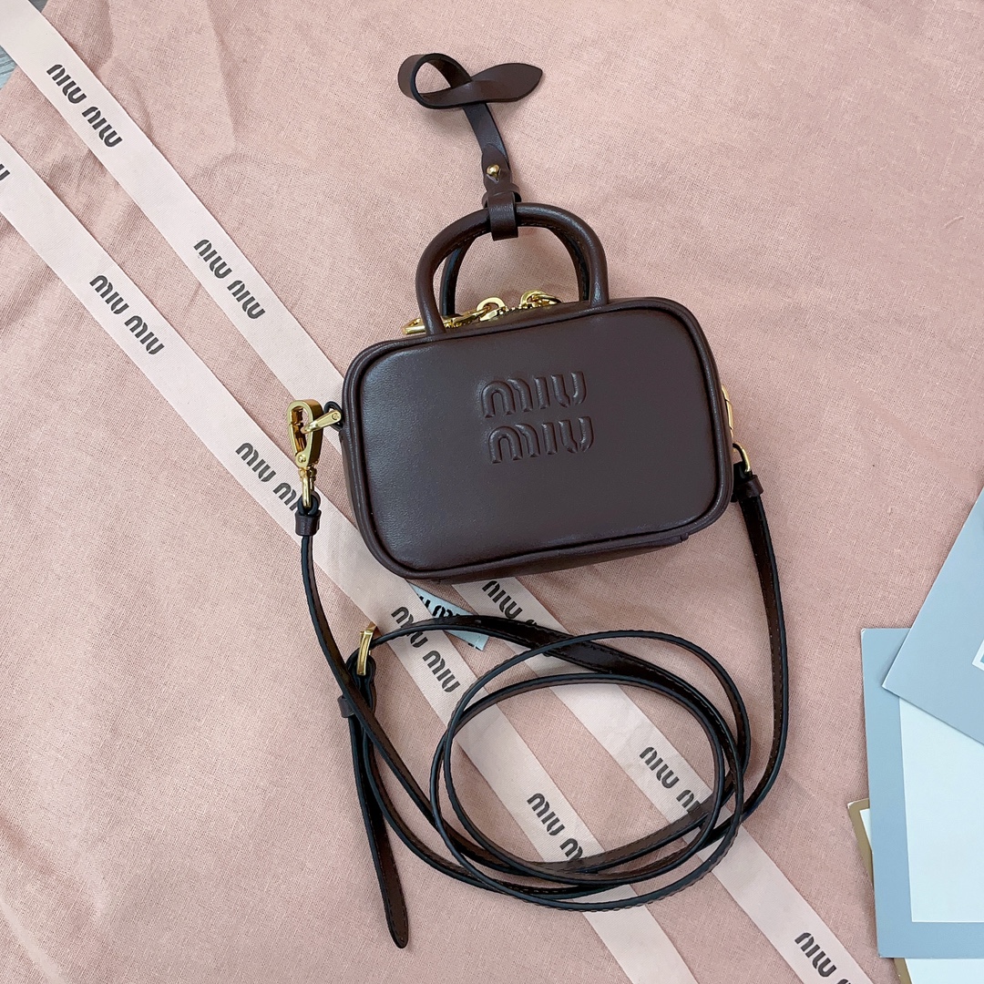Miu Miu Beau leather micro bag – Black Bag Accessories, Accessories – MIU208272 | The RealReal