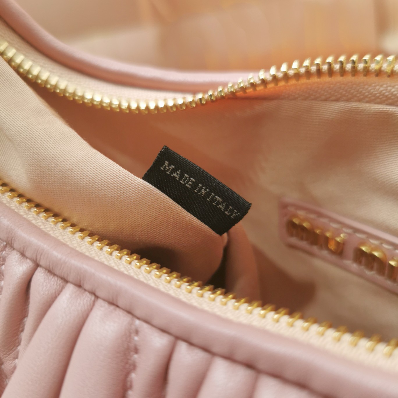 Miu Miu 03949
