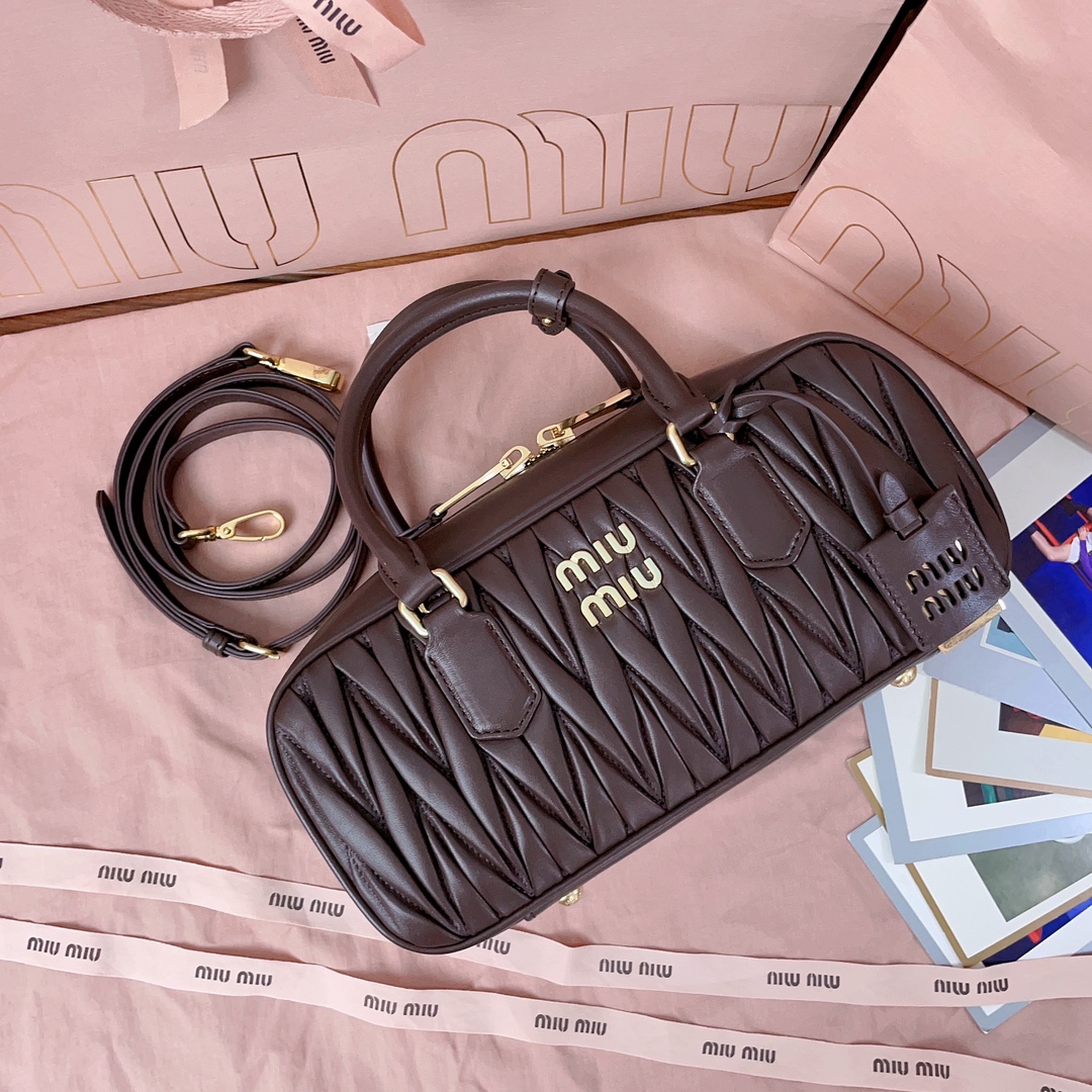 Miu miu Wander matelassé nappa leather small hobo bag