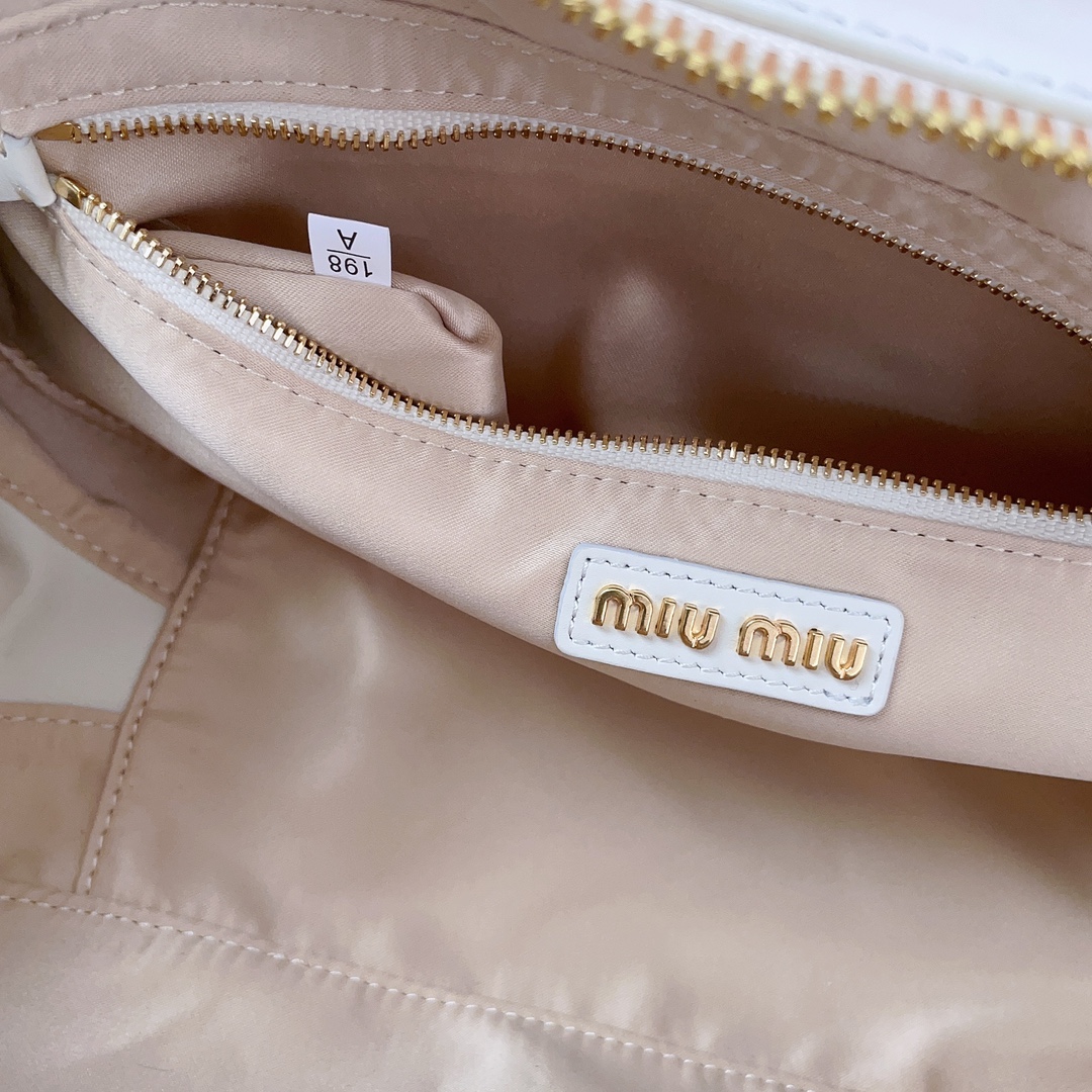 Miu Miu 05039
