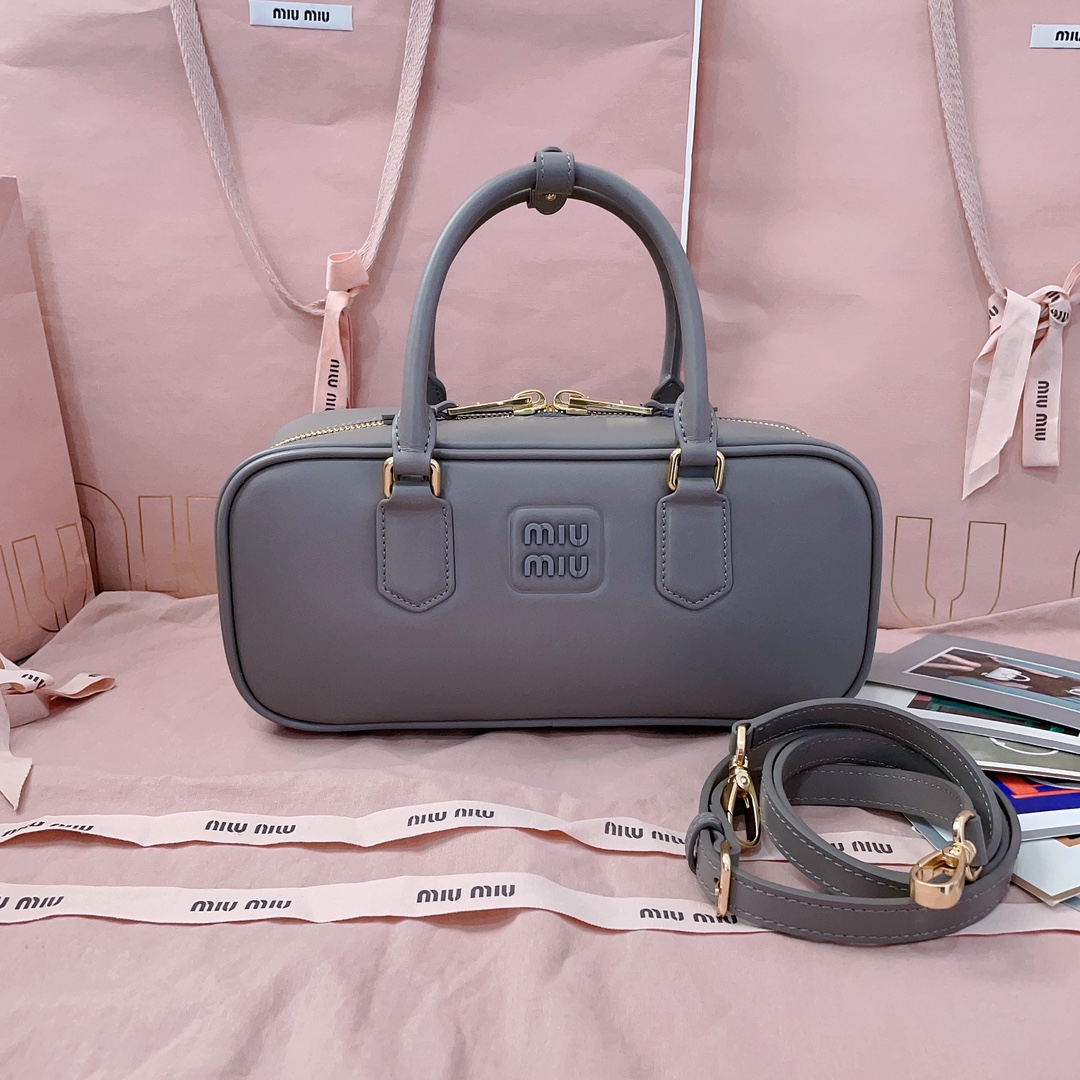 Miu Miu Clay Grey Arcadie Leather Bag |  Miu Miu 05129