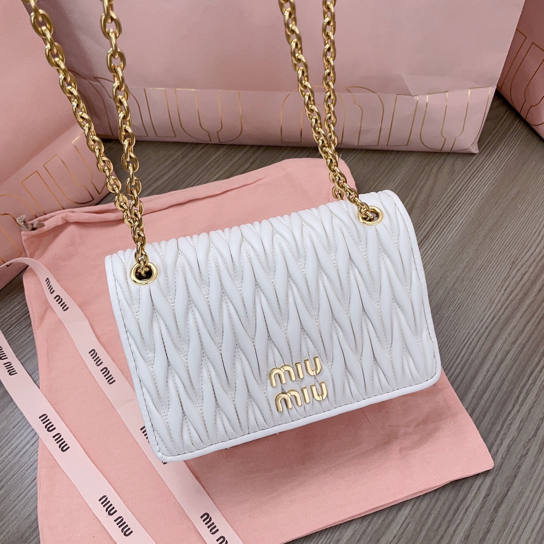 Miu Miu Matelassé Nappa Leather Mini Bag | White |