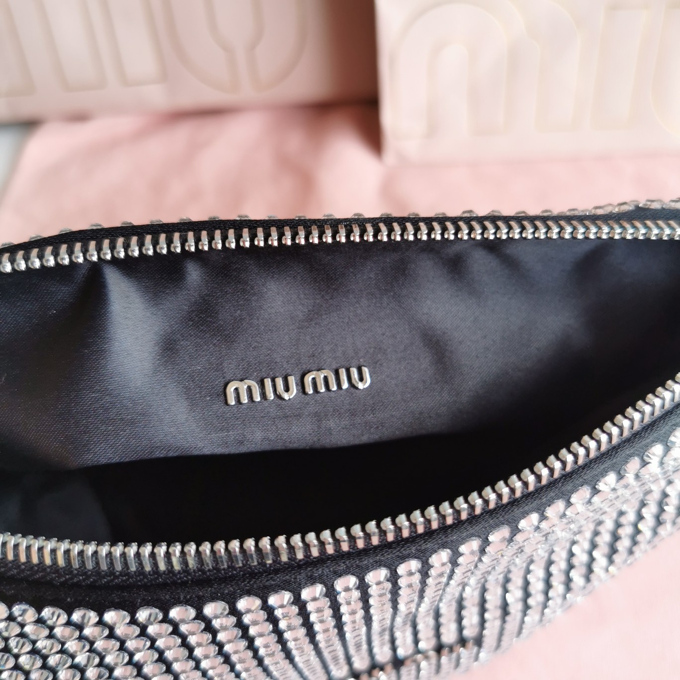 Miu Miu 05279
