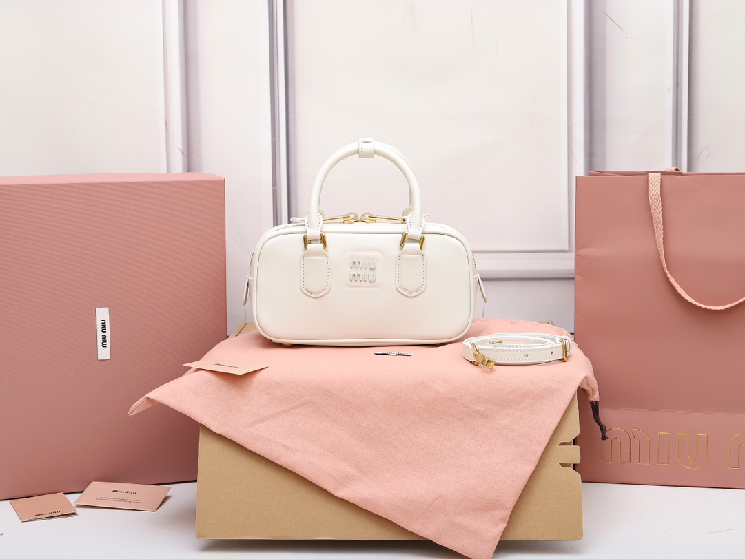 Miu Miu Chalk White Arcadie Leather Mini-bag white | Miu Miu