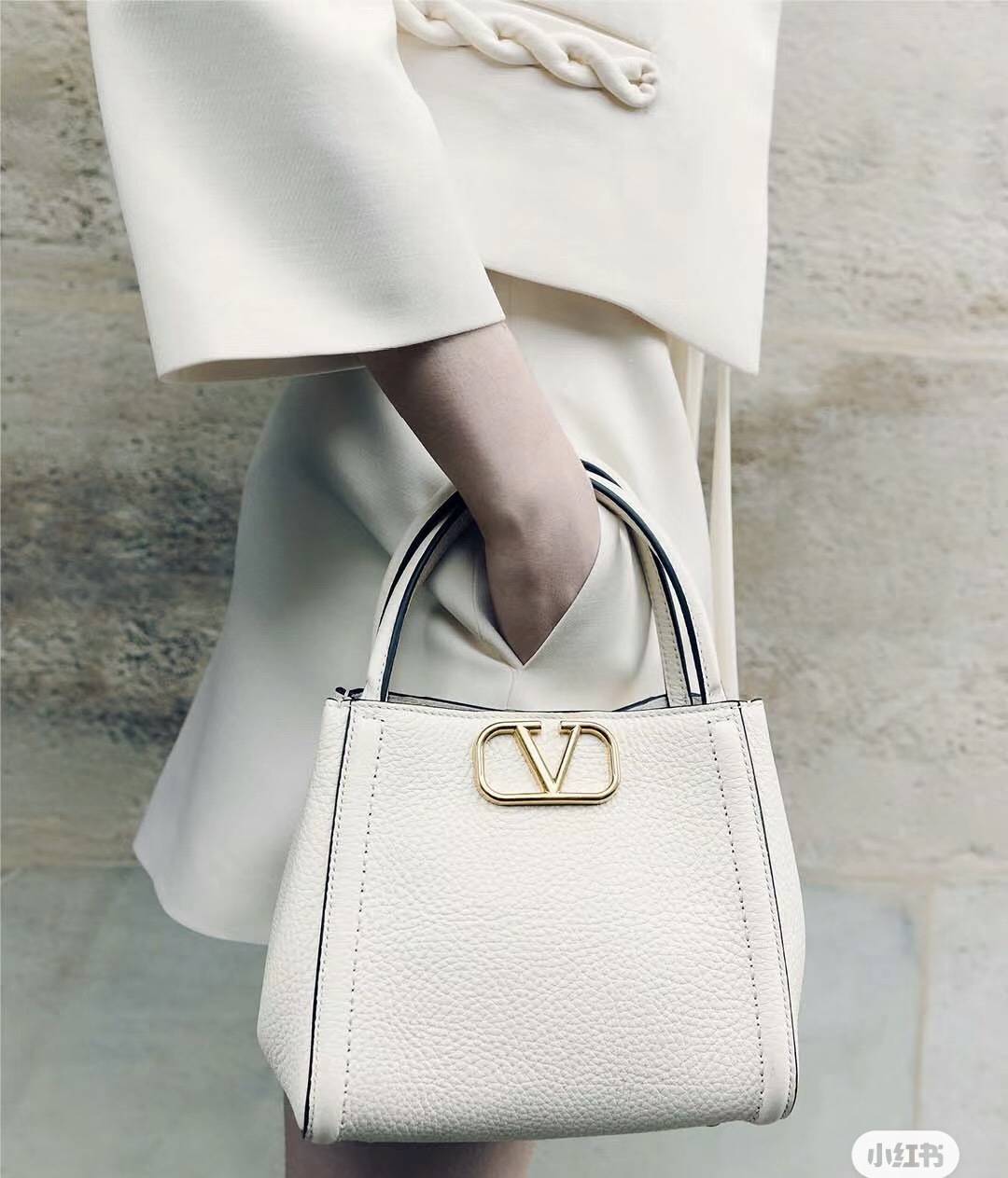 Valentino Garavani Medium Alltime Tote Bag | WHITE