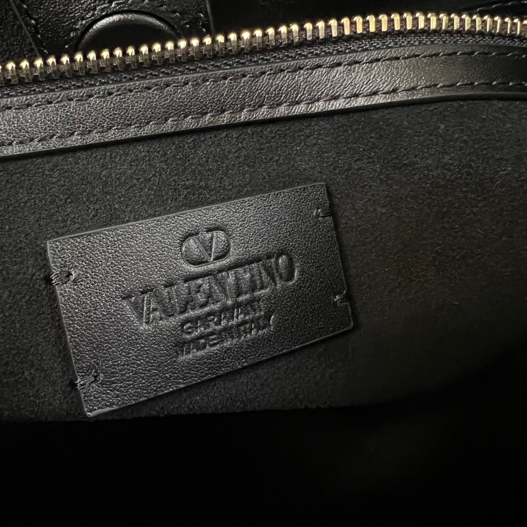 Valentino 00039