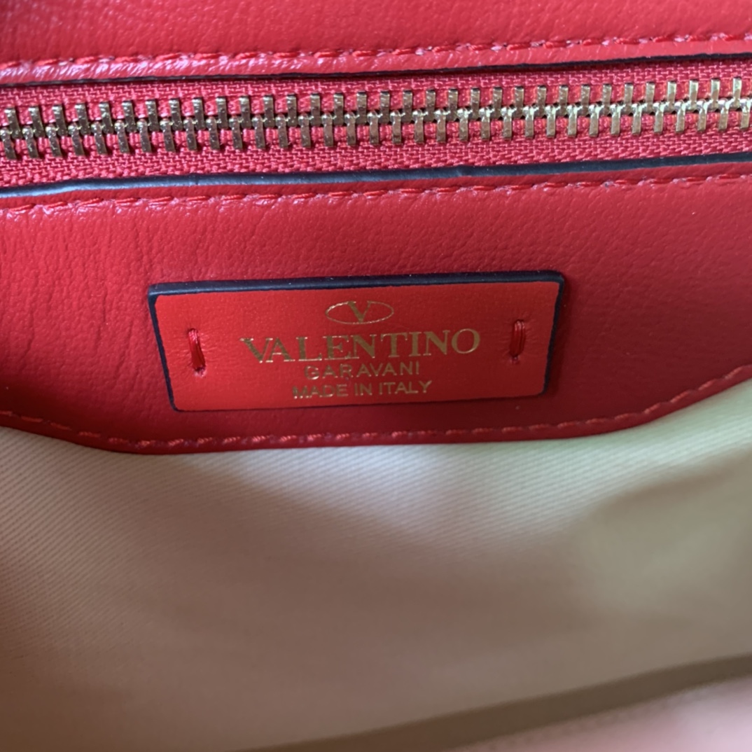 Valentino  00039