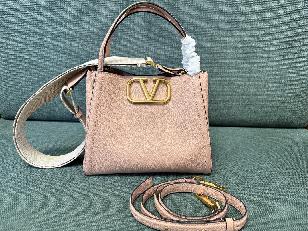 Valentino Garavani Outlet: Shoulder bag woman – Beige
