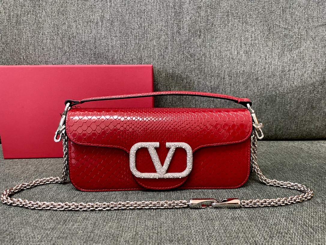 Valentino Garavani Locò shoulder bag for Women – Red