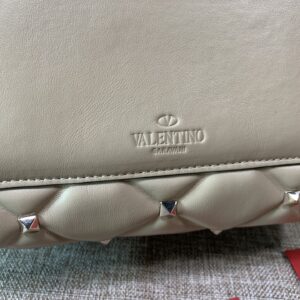 Valentino  00069