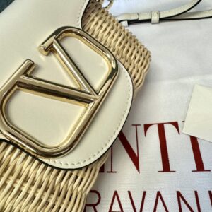 Valentino  00079