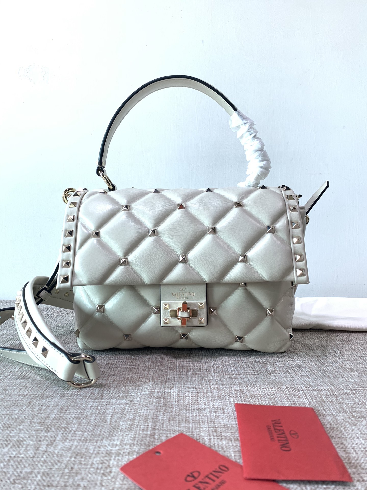 Valentino Candy Stud Top Handle Bag – Grey Crossbody Valentino  00089