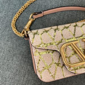 Valentino  00109