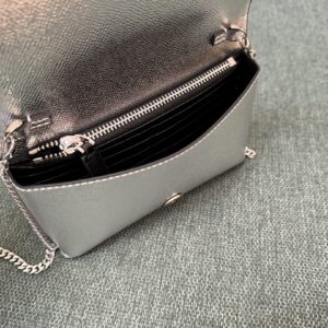 Valentino 00129