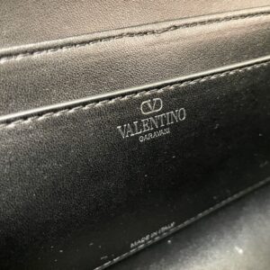 Valentino  00159