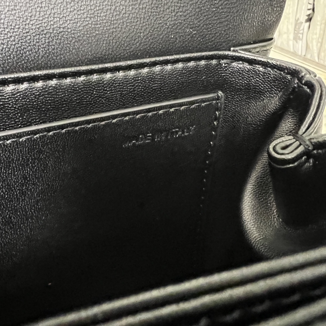 Valentino 00359