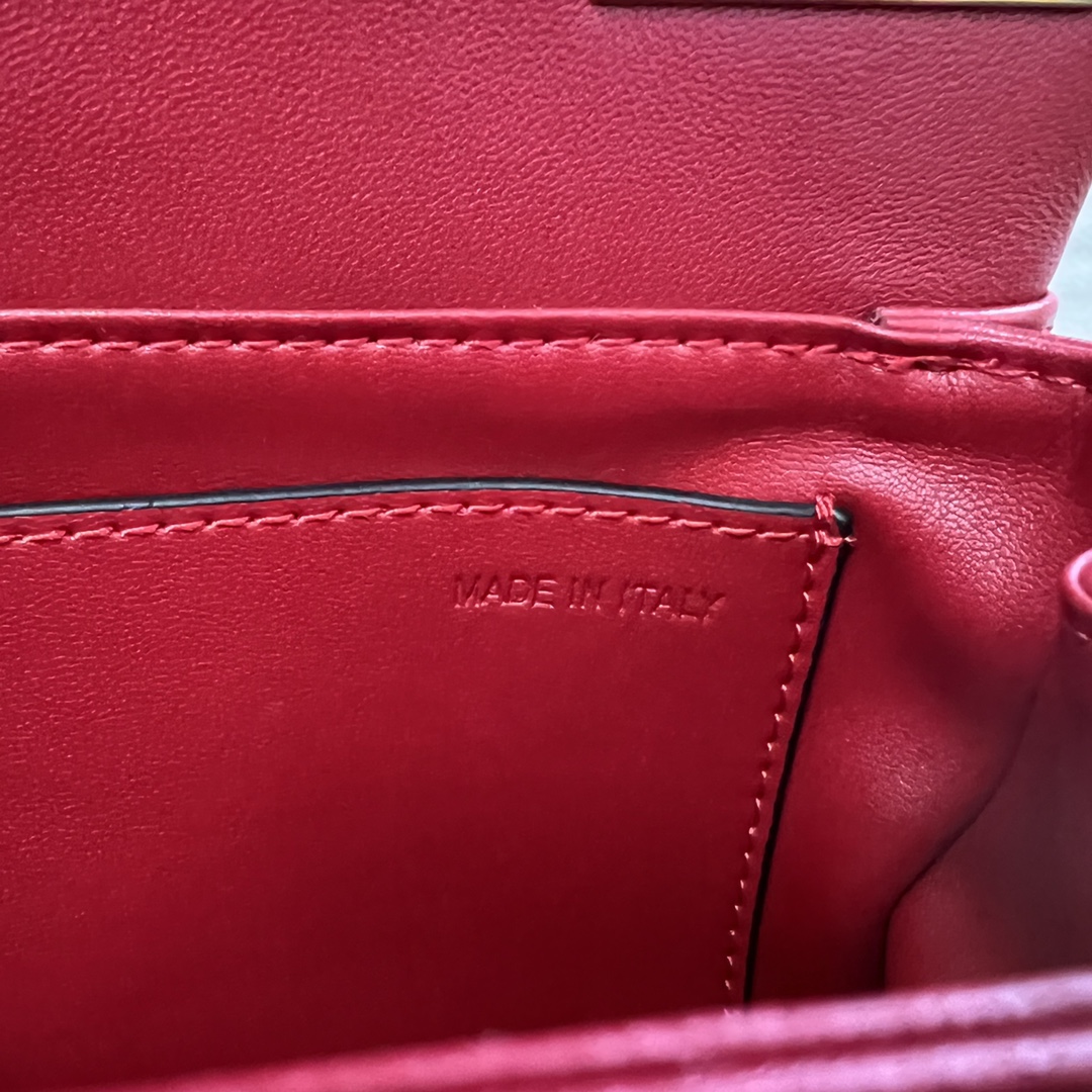 Valentino 00389