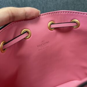 Valentino  00449
