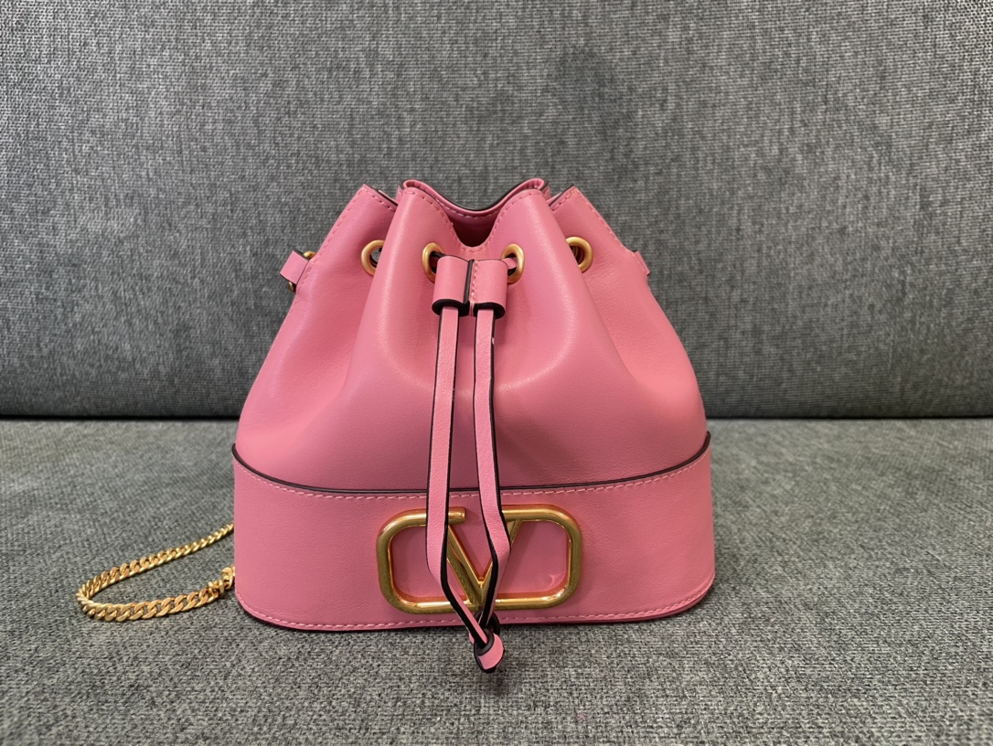 Valentino V Logo Signature Women’s Chain Bucket Bag