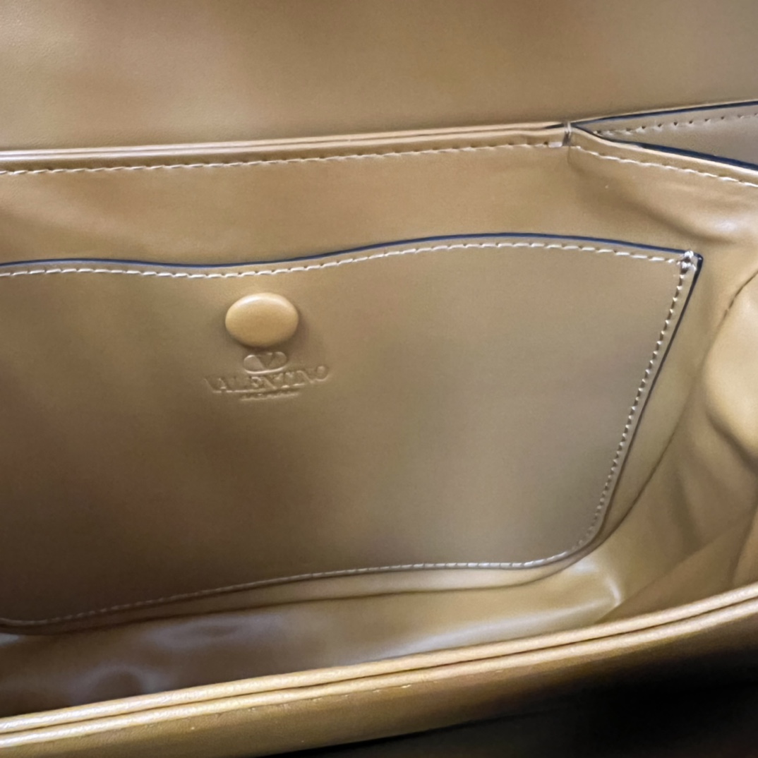 Valentino 00599