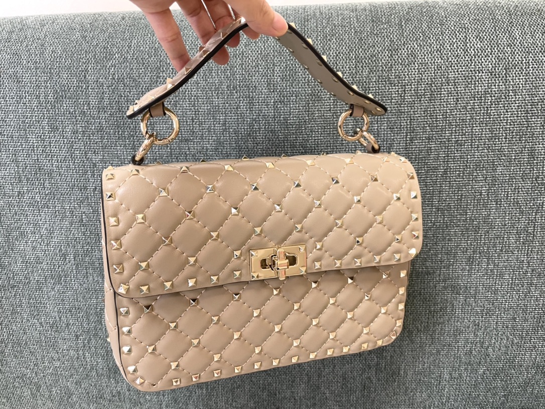 Valentino Medium Nappa Rockstud Spike Bag for Woman in Black |