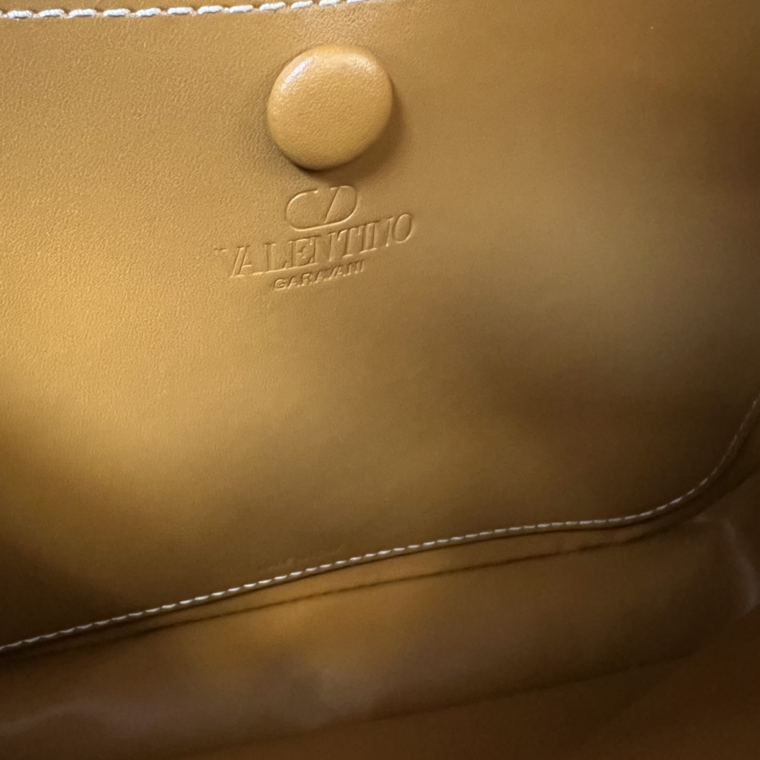 Valentino 00619