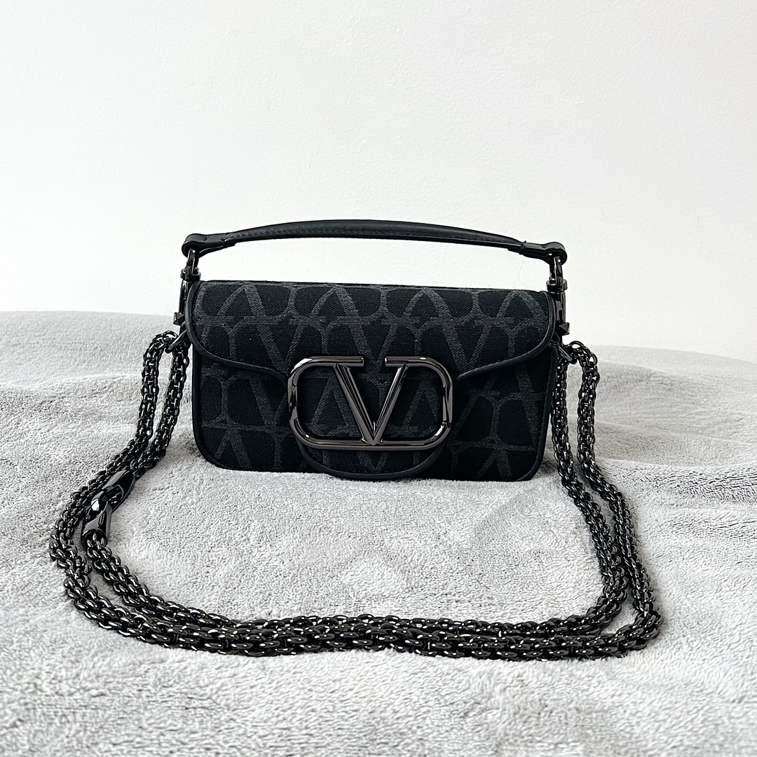 Valentino Garavani Small Locò Toile Iconographe Shoulder Bag | Black