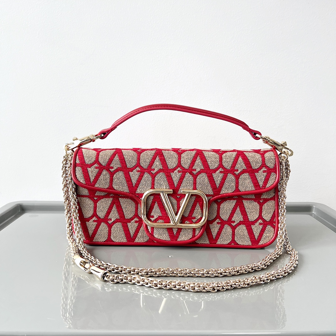 Valentino Garavani VLogo Embellished Tote Bag | Red |