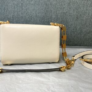 Valentino 0069