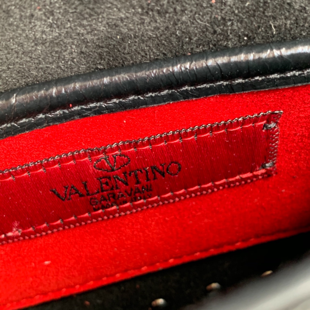Valentino 00699